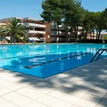Monolocale Con Piscina E Terrazzo * 比比翁