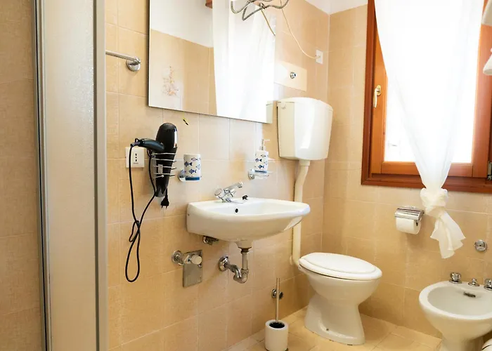 Monolocale Con Piscina E Terrazzo 아파트 비비오네