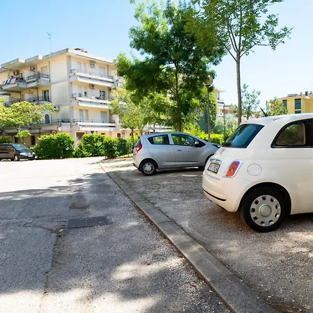 Monolocale Con Piscina E Terrazzo * ビビオーネ